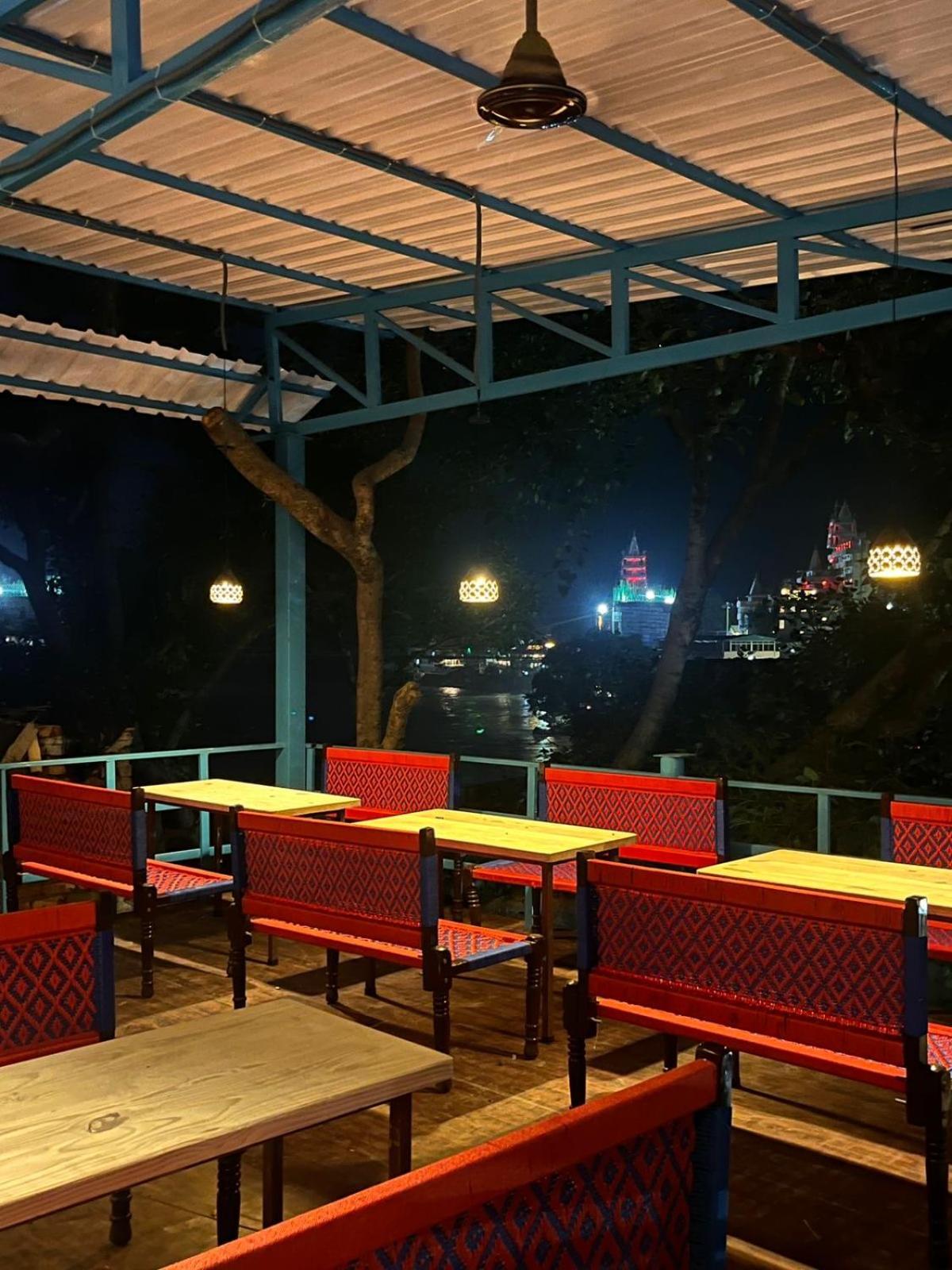 Yes Retreat Rishikesh Hotel ภายนอก รูปภาพ