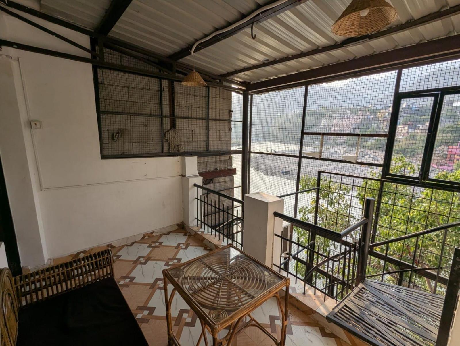 Yes Retreat Rishikesh Hotel ภายนอก รูปภาพ